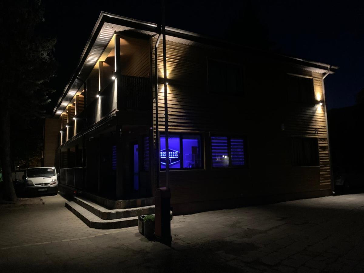 Palanga 777 Hotel Bagian luar foto